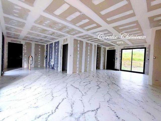 Villa 4 chambres, Sarroux Saint Julien Limousin 19110 DS99473337