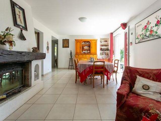 Villa 4 chambres, Thouare Pays de la Loire 44470 ES104404313