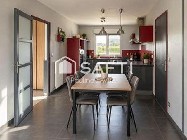 Villa 4 chambres, Trebedan Bretagne 22980 DLS105627342
