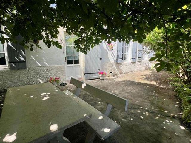 Villa 4 chambres, Varaize Poitou 17400 DS103095463