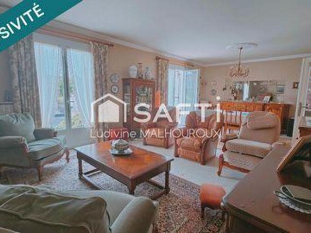 Villa 4 chambres, Verteillac Aquitaine 24320 DS102116157