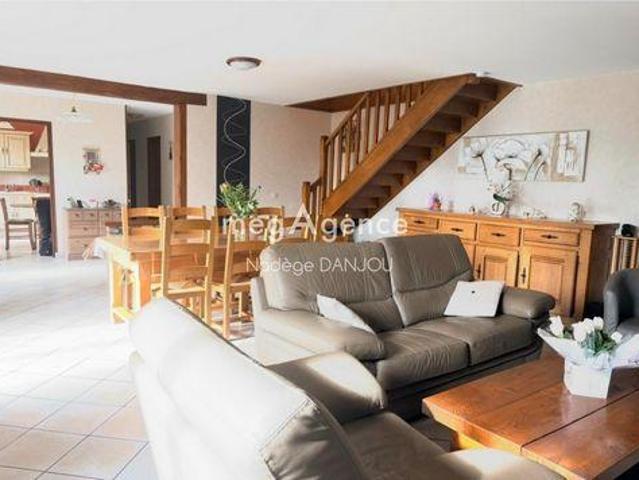 Villa 4 chambres, Vire Normandie Basse 14500 DS99445664