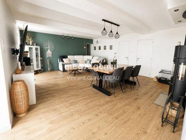 Villa 4 chambres, Yzernay Pays de la Loire 49360 DS102759662