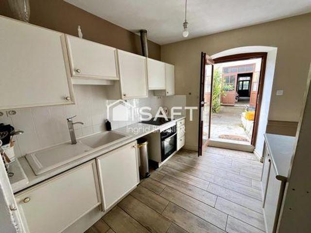 Villa 4 chambres, Yenne Rhône 73170 ES102439801