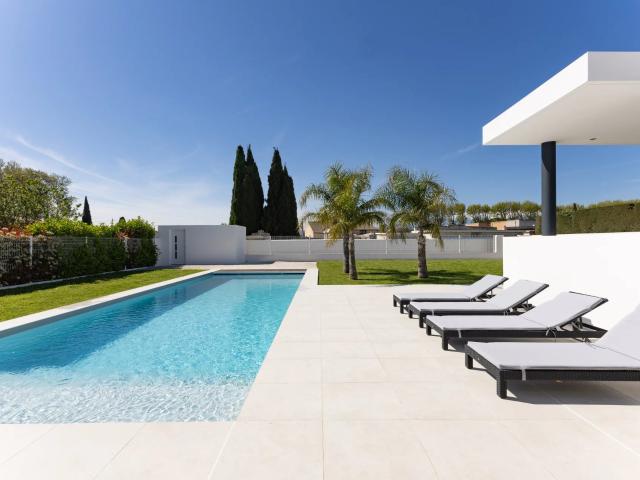 Villa 4 faces Perpignan OUEST