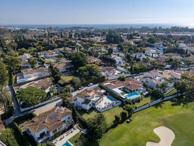 Villa 4 habitaciones Venta Marbella 0m² Marbella