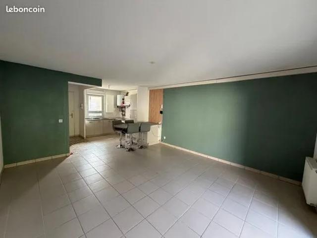 Villa 4 pièces 80 m²