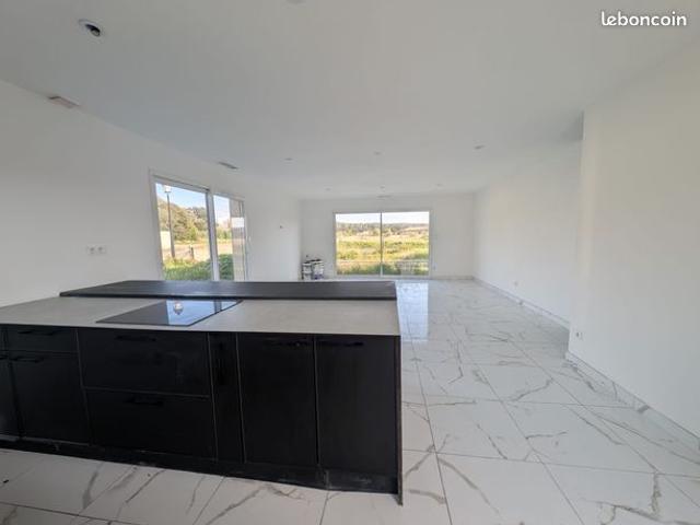 Villa 4 pièces 96 m²
