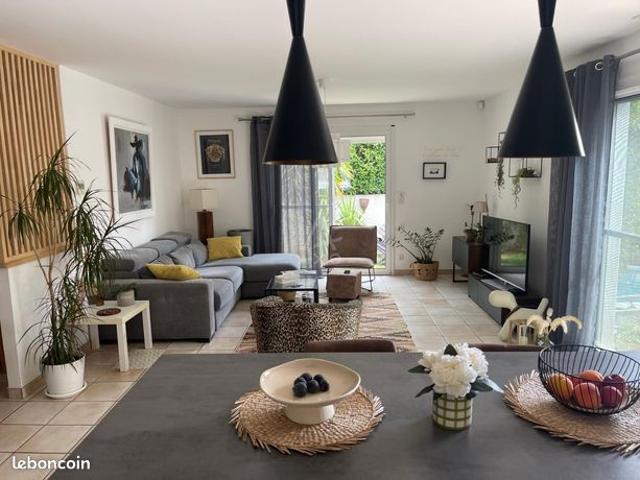 Villa 4 pièces 106 m²