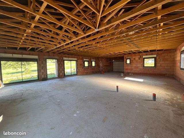 Villa 4 pièces 111 m²