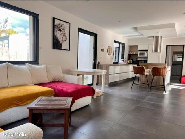 Villa 4 pièces 114 m²
