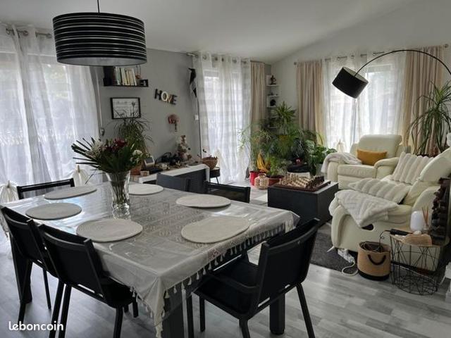 Villa 4 pièces 115 m²