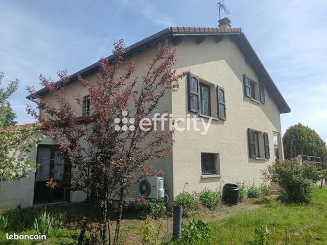 Villa 4 pièces 120 m²