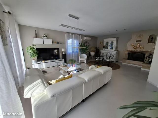 Villa 4 pièces 130 m²
