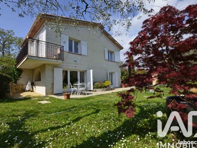 Villa 4 pièces 140 m²