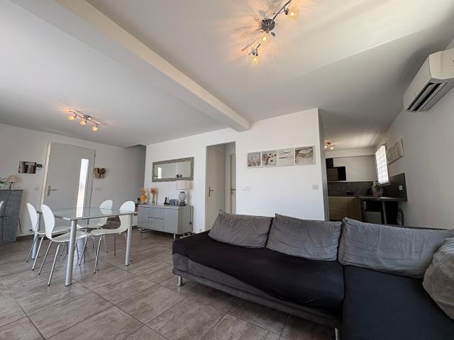 Villa 4 pièces Pinet 85.81m² 1525€ à louer