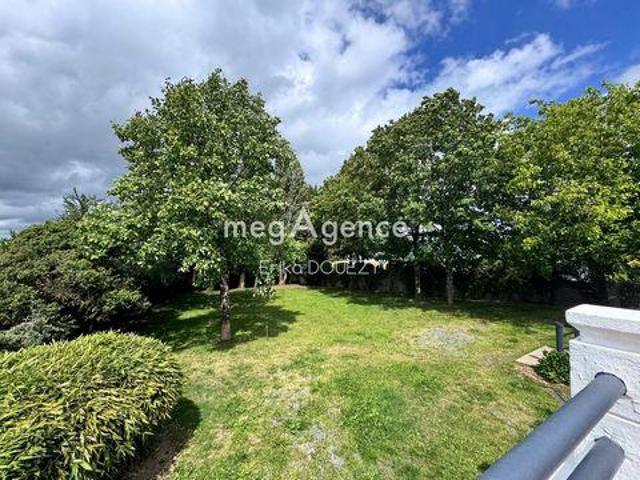 Villa 5 chambres, Mauleon Poitou 79700 DS102557081