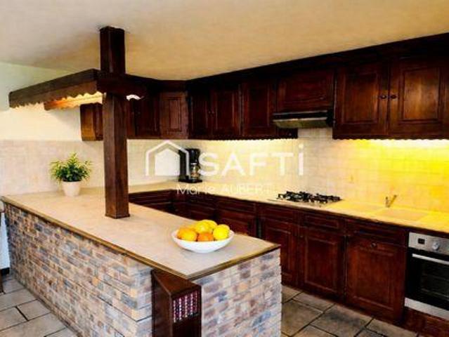 Villa 5 chambres, Messeix Auvergne 63750 ES100774472
