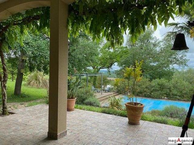 Villa 5 chambres, Mirambeau Midi 31230 DS102059380