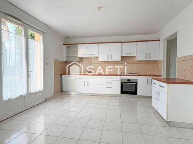 Villa 5 chambres, Monhoudou Pays de la Loire 72260 ES99275250