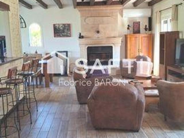 Villa 5 chambres, Monthoiron Poitou 86210 DS104371729