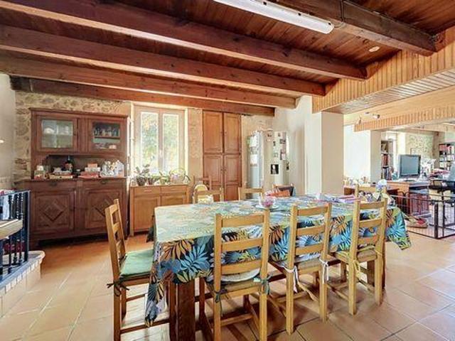 Villa 5 chambres, Montignac Aquitaine 33760 DLS105381317