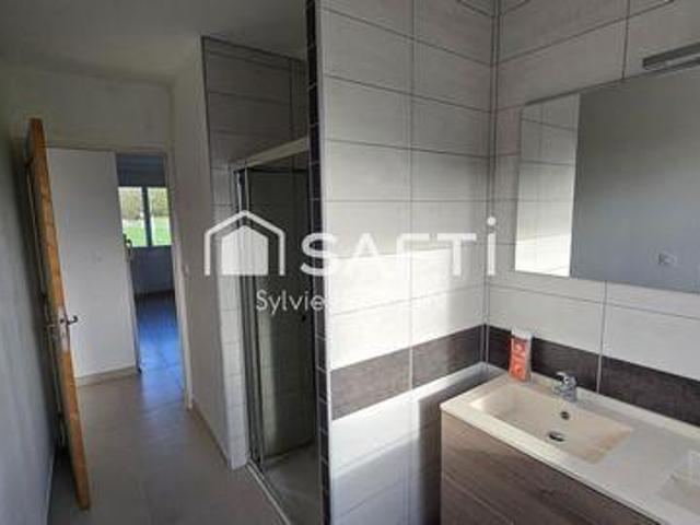 Villa 5 chambres, Neuilly Pays de la Loire 53250 DS100682661