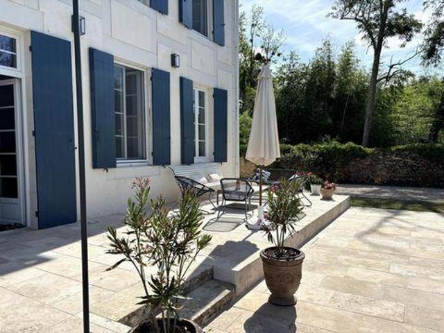 Villa 5 chambres, Noaillan Aquitaine 33730 DS104110639