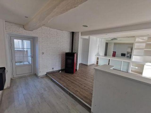 Villa 5 chambres, Aigre Poitou 16140 DS100157504