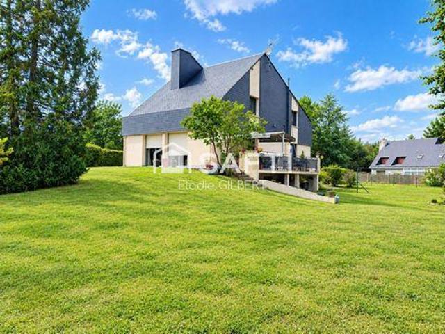 Villa 5 chambres, Bazouges Cre Sur Loir Pays de la Loire 72200 ES105627365
