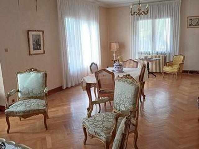 Villa 5 chambres, Chalais Poitou 16210 DS101954907