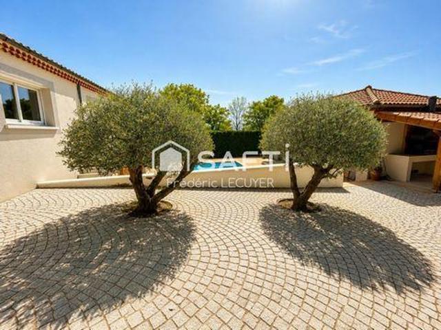 Villa 5 chambres, Chateaugay Auvergne 63119 DS102856958