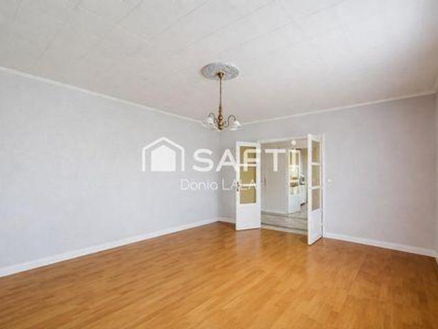Villa 5 chambres, Créteil Île 94000 DS103383364