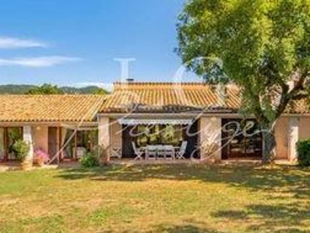 Villa 5 chambres, Fréjus Provence 83600 DLS103933003