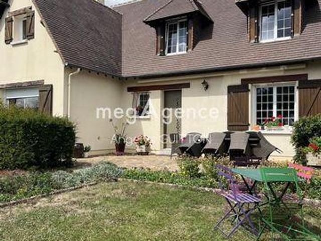 Villa 5 chambres, Fresnay Pays de la Loire 72130 DLS100239978