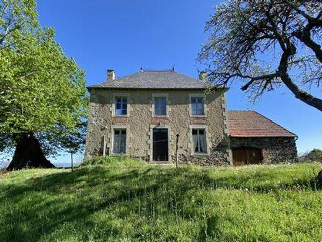 Villa 5 chambres, La Monselie Auvergne 15240 ES101741052