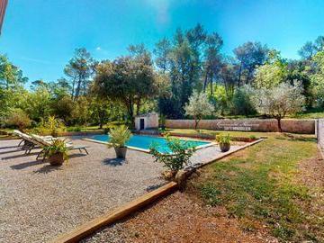 Villa 5 chambres, La Celle Provence 83170 DS101489380