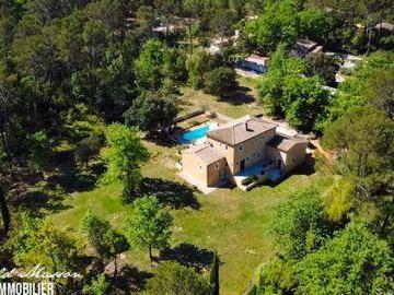 Villa 5 chambres, La Celle Provence 83170 ES101489380