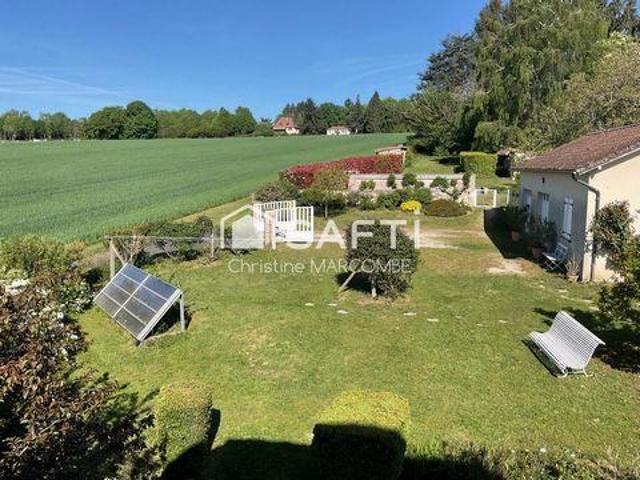 Villa 5 chambres, La Coquille Aquitaine 24450 DS101854434