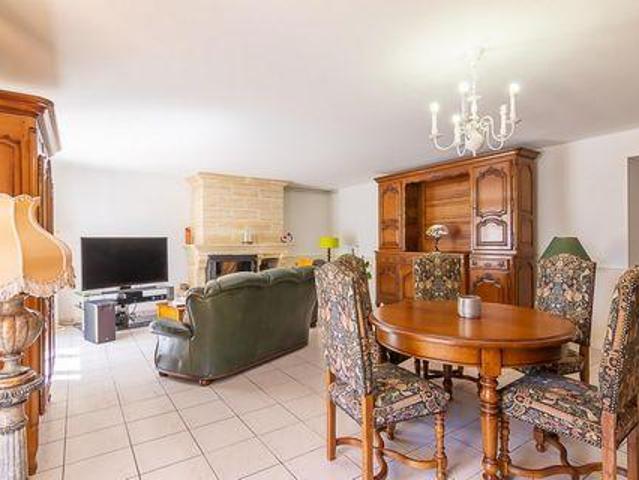 Villa 5 chambres, La Lande Aquitaine 33240 DLS104648138