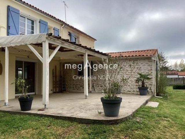 Villa 5 chambres, La Taillee Pays de la Loire 85450 DS101622968