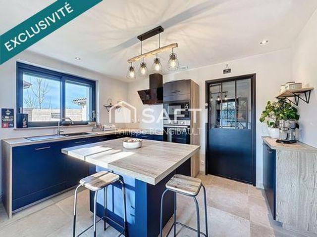 Villa 5 chambres, Les Eparres Rhône 38300 ES98366045