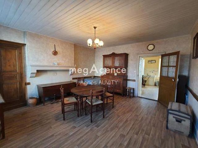 Villa 5 chambres, Saint Auvergne 03420 ES99734854