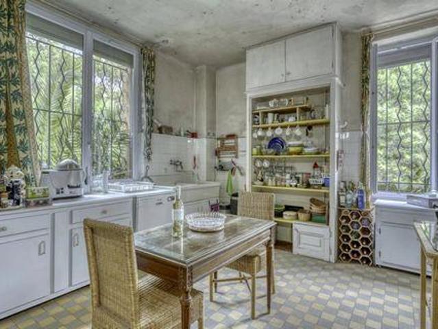 Villa 5 chambres, Saint Provence 83370 DLS96323904