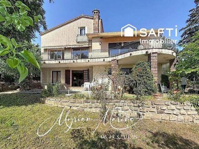 Villa 5 chambres, Saint Provence 83370 DS103571618