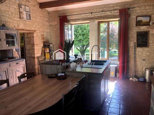 Villa 5 chambres, Sainte Pays de la Loire 85400 DS99606648
