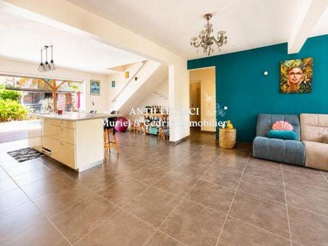 Villa 5 chambres, Sainte Rhône 97228 DS105285703