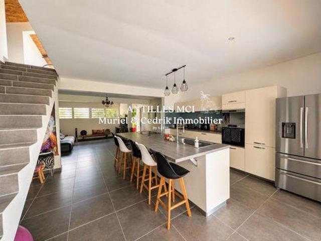 Villa 5 chambres, Sainte Rhône 97228 ELS105285703