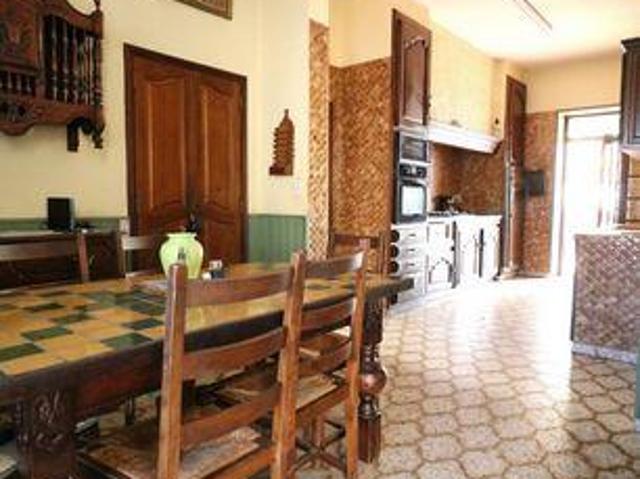 Villa 5 chambres, Senas Provence 13560 DLS103773088