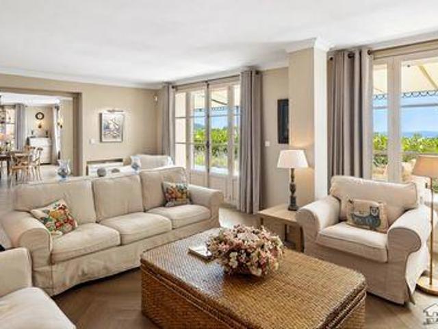 Villa 5 chambres, Spéracèdes Provence 06530 DLS102116738